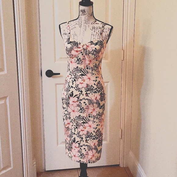 No Boundaries Sleeveless Floral Dress - Picture 1 of 6